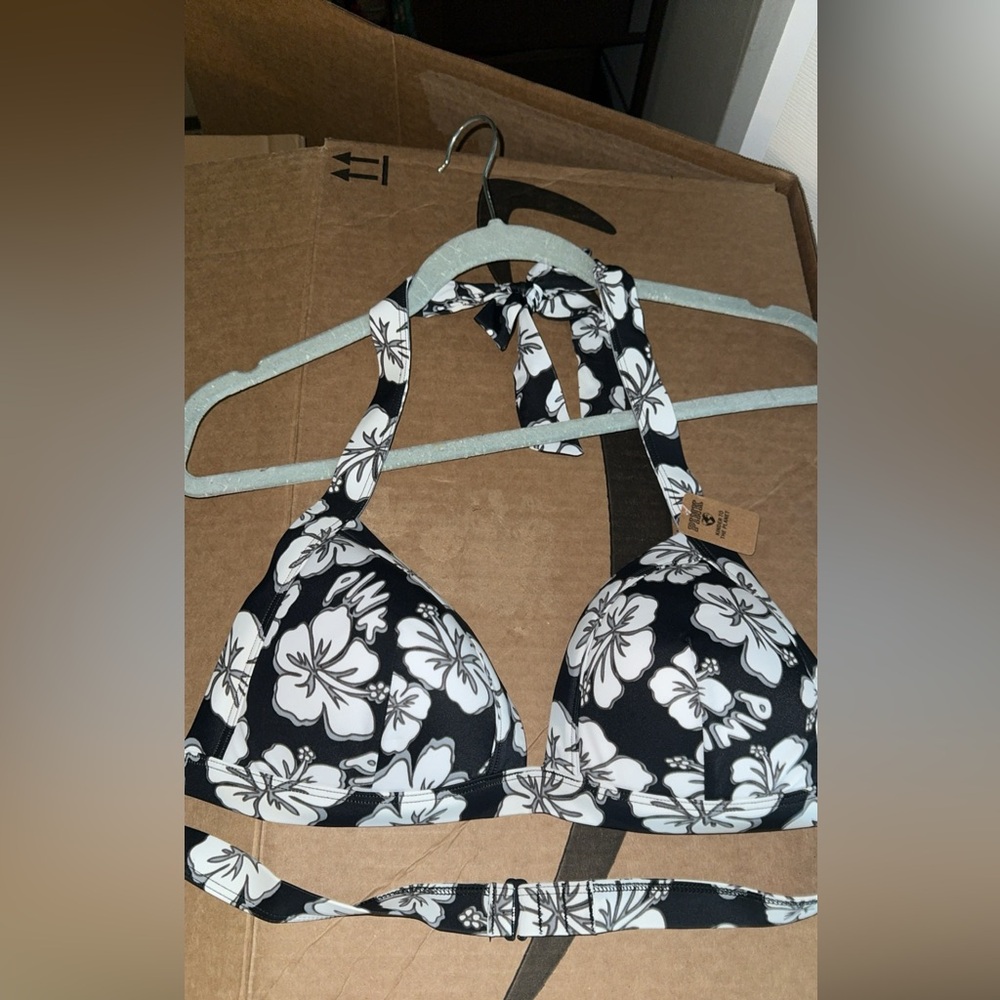 PINK by Victoria’s Secret bikini top